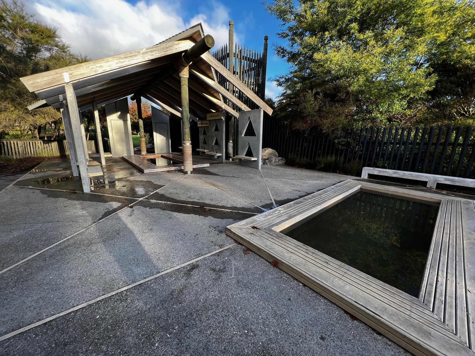 The free geothermal foot-bath pavilion at Kuirau Park